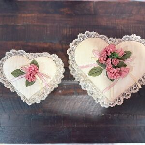 Vintage Heart-Shaped Lace Accent Box with Pink Flowers